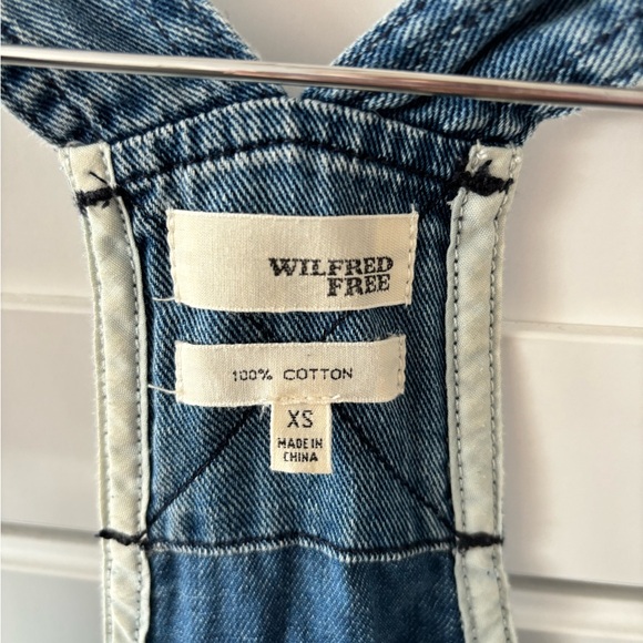 Assorted aritzia - Picture 9 of 13